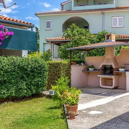 House Casa Lucia Ferienhaus Štinjan